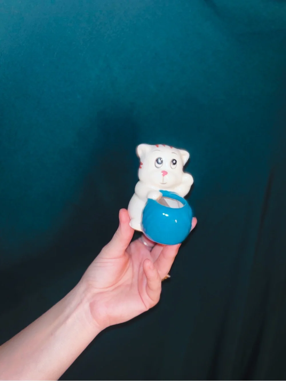 Vintage 1970s Japanese Comic-Style White Kitten Cat Toothpick Holder
